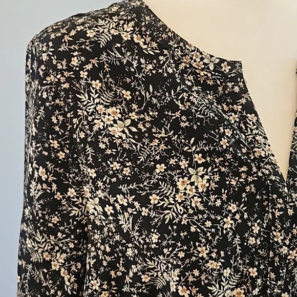 BOHO STYLE DRESS BLACK FLORAL MEDIUM - Picture 4 of 5